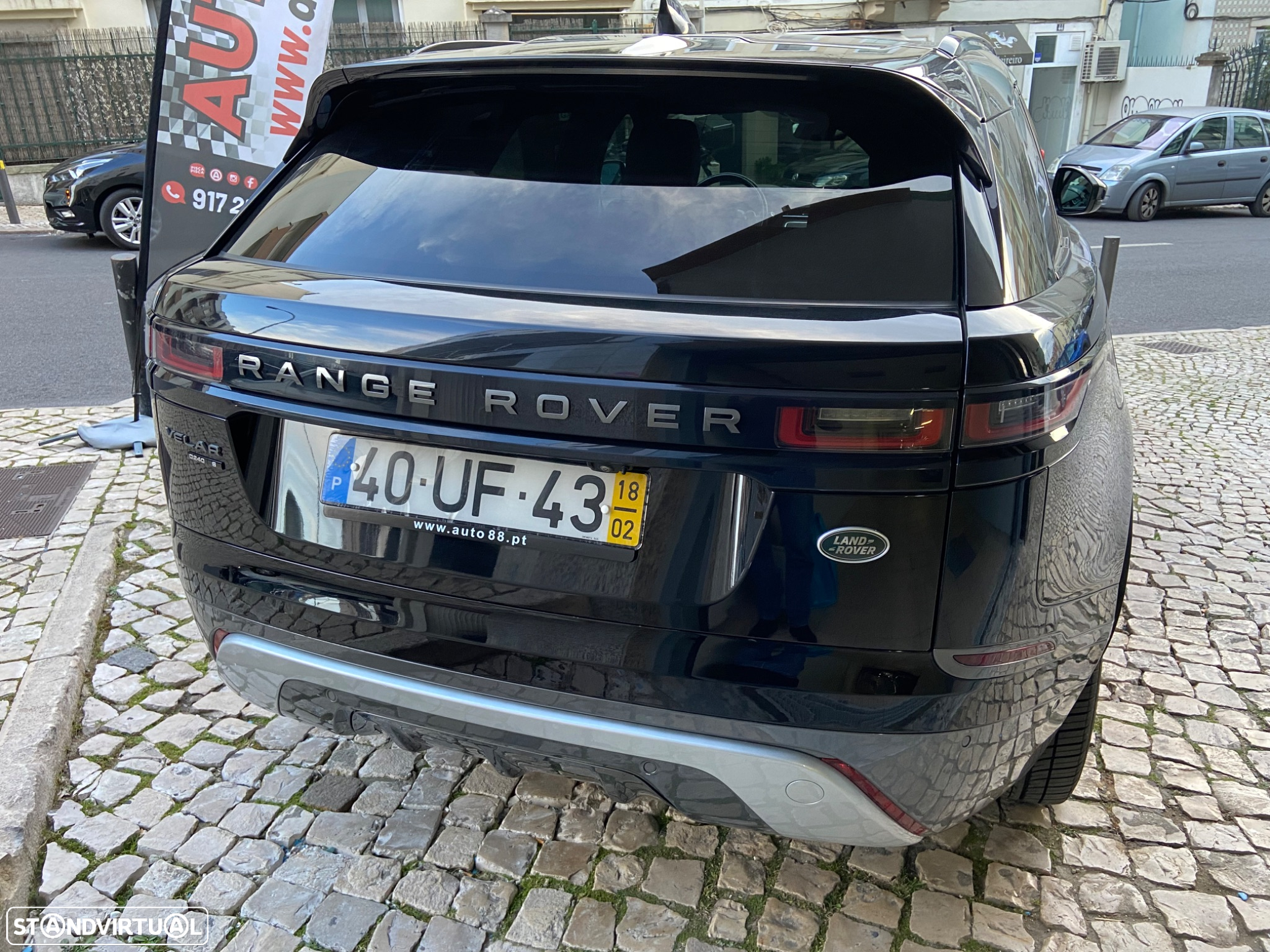 Land Rover Range Rover Velar 2.0 D R-Dynamic - 11