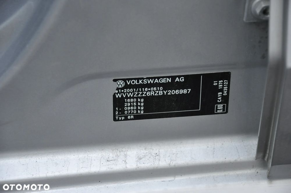 Volkswagen Polo 1.6 TDI DSG MATCH - 12