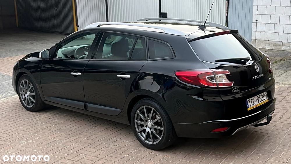 Renault Megane Grandtour TCe 130 BOSE Edition - 14