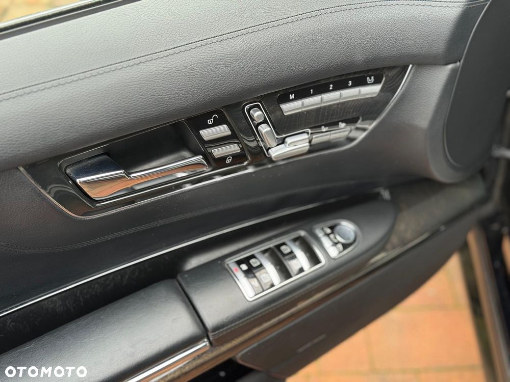 Mercedes-Benz CL 63 AMG - 13