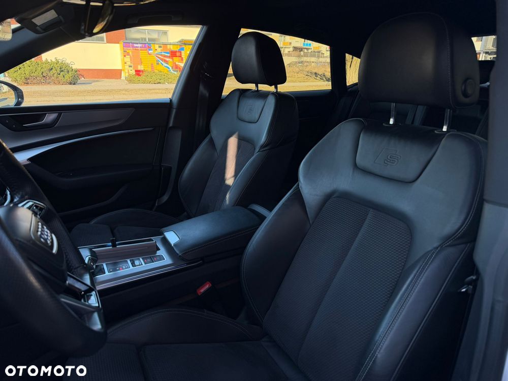 Audi A7 Sportback - 11
