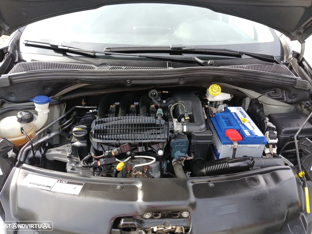 Peugeot 208 1.2 VTi Active - 24