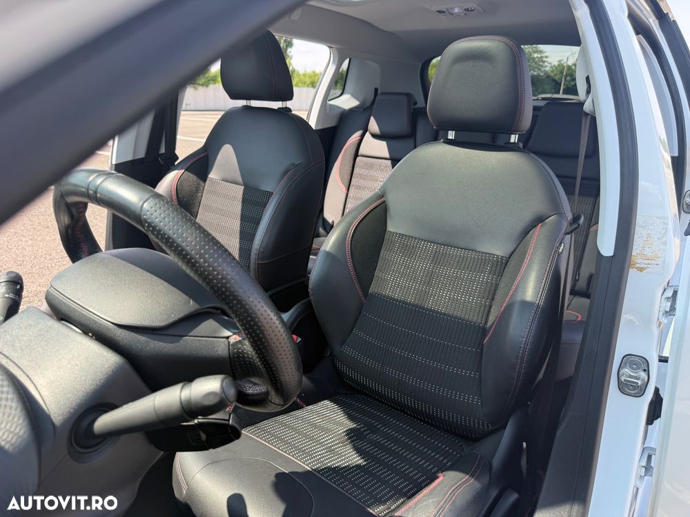 Peugeot 2008 1.2 PureTech Turbo EAT6 S&S GT-Line - 23