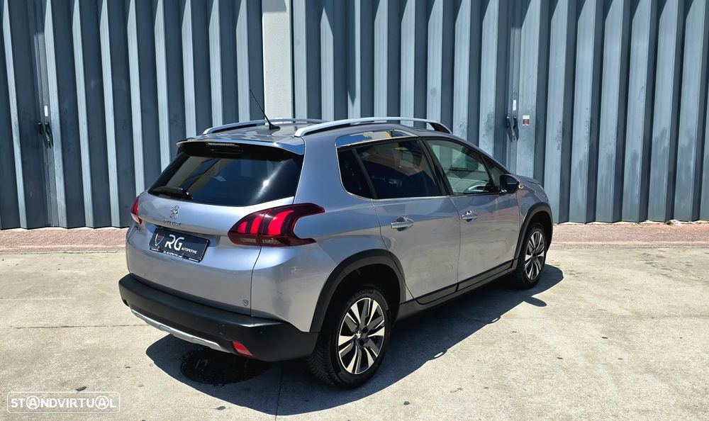 Peugeot 2008 PureTech 82 Allure - 5