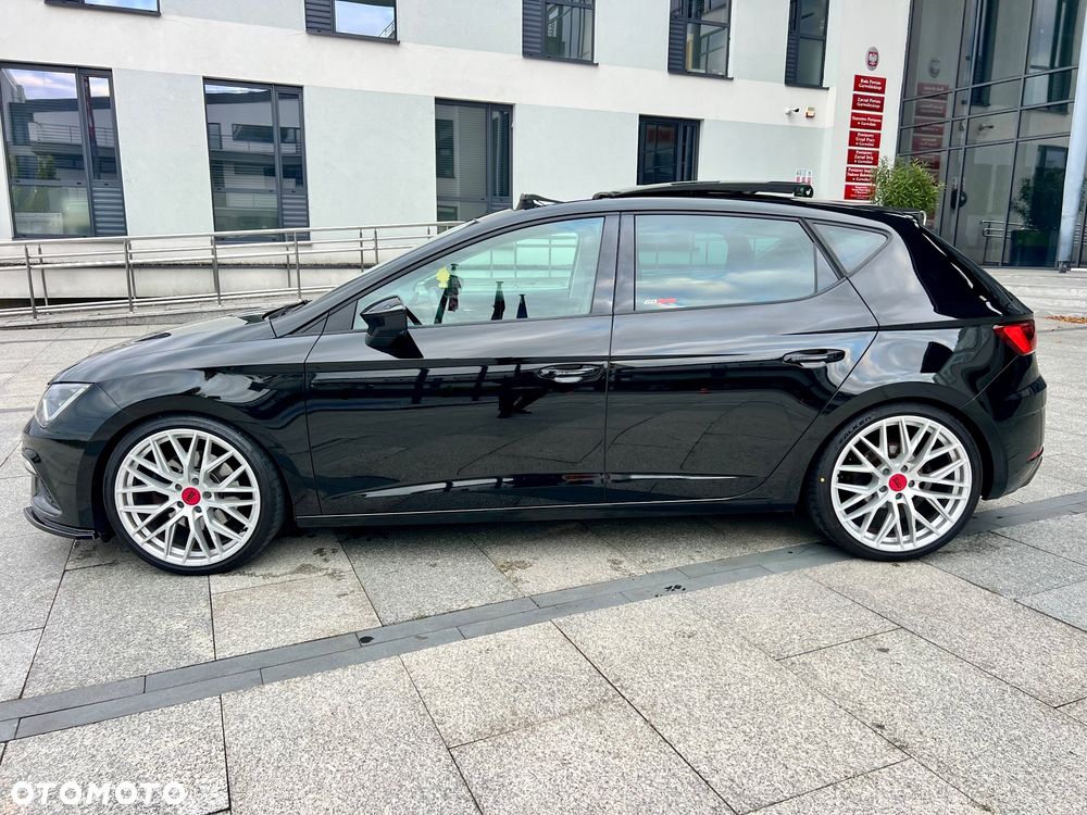 Seat Leon 2019 photo 2
