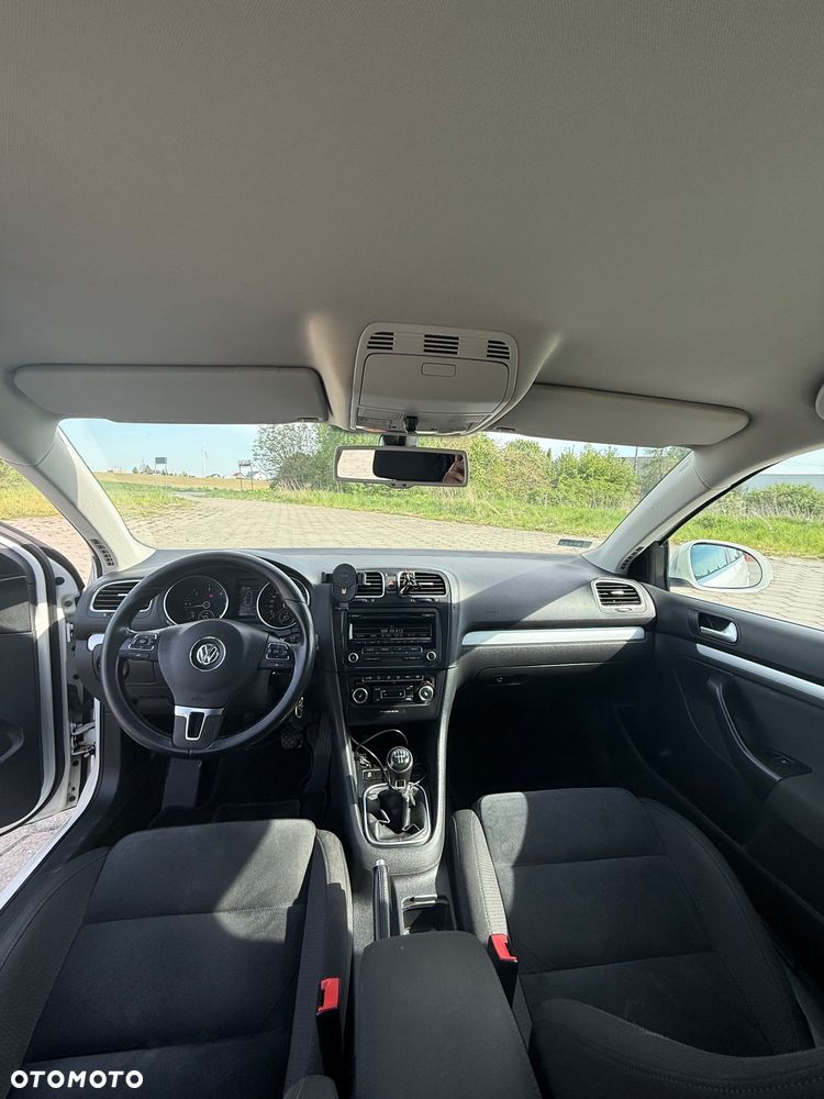 Volkswagen Golf 1.6 TDI Highline - 19