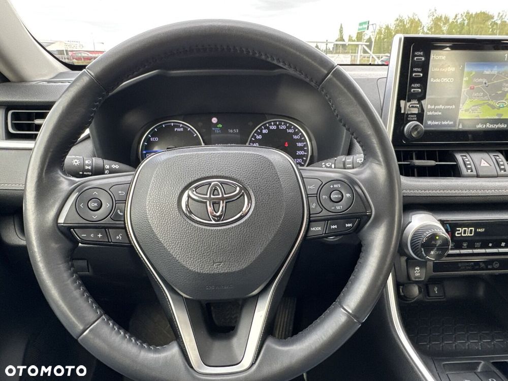 Toyota RAV4 - 18