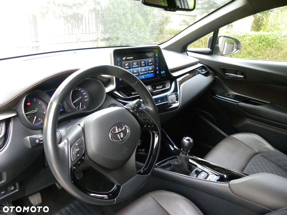 Toyota C-HR 1.2 Turbo Lounge - 26
