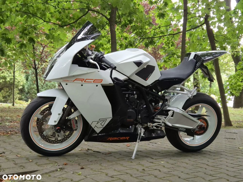 KTM RC 8 - 8
