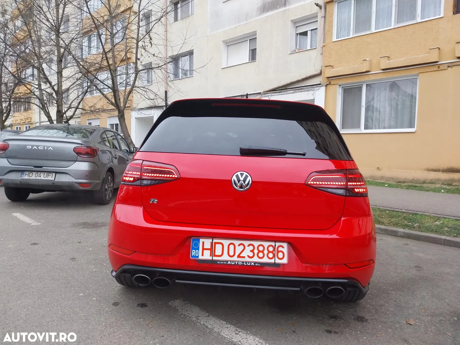Volkswagen Golf 2.0 TSI DSG 4Motion R - 11