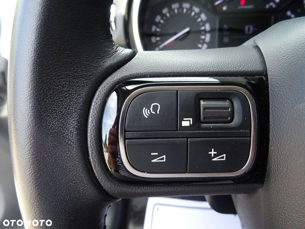 Citroën C3 1.2 PureTech Shine - 16