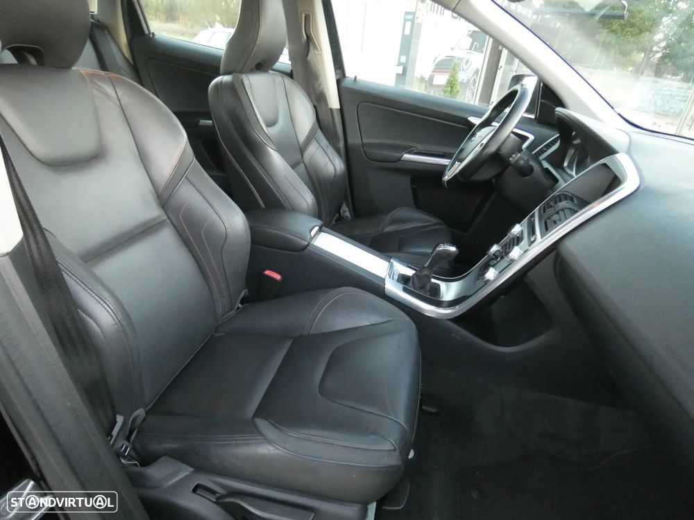 Volvo XC 60 2.0 D4 VOR - 20