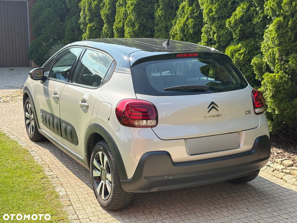 Citroën C3 1.2 PureTech Shine - 3