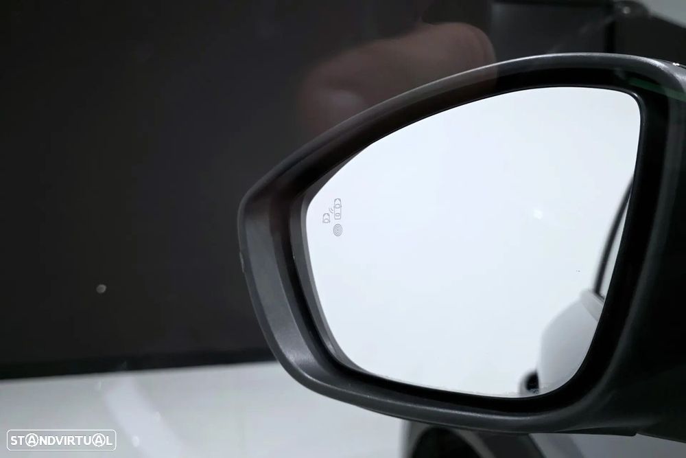 Peugeot e-2008 50 kWh GT Pack - 34