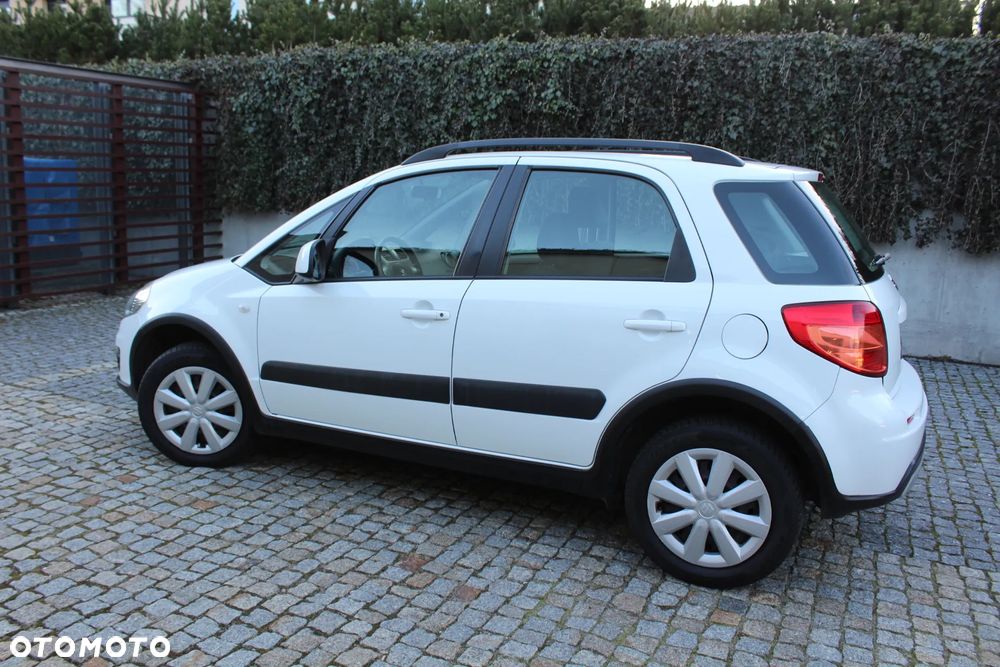 Suzuki SX4 1.6 VVT 4x4 Comfort - 7