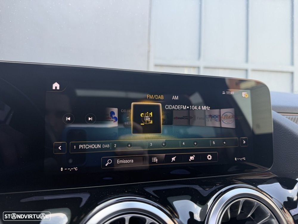 Mercedes-Benz GLA 250 e 8G-DCT AMG Line - 54