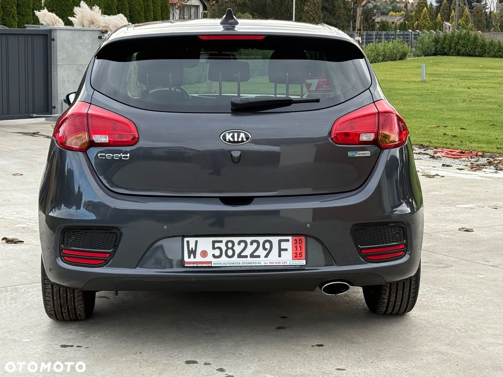 Kia Ceed ver-1-0-t--gdi-l-business-line-plus - 10