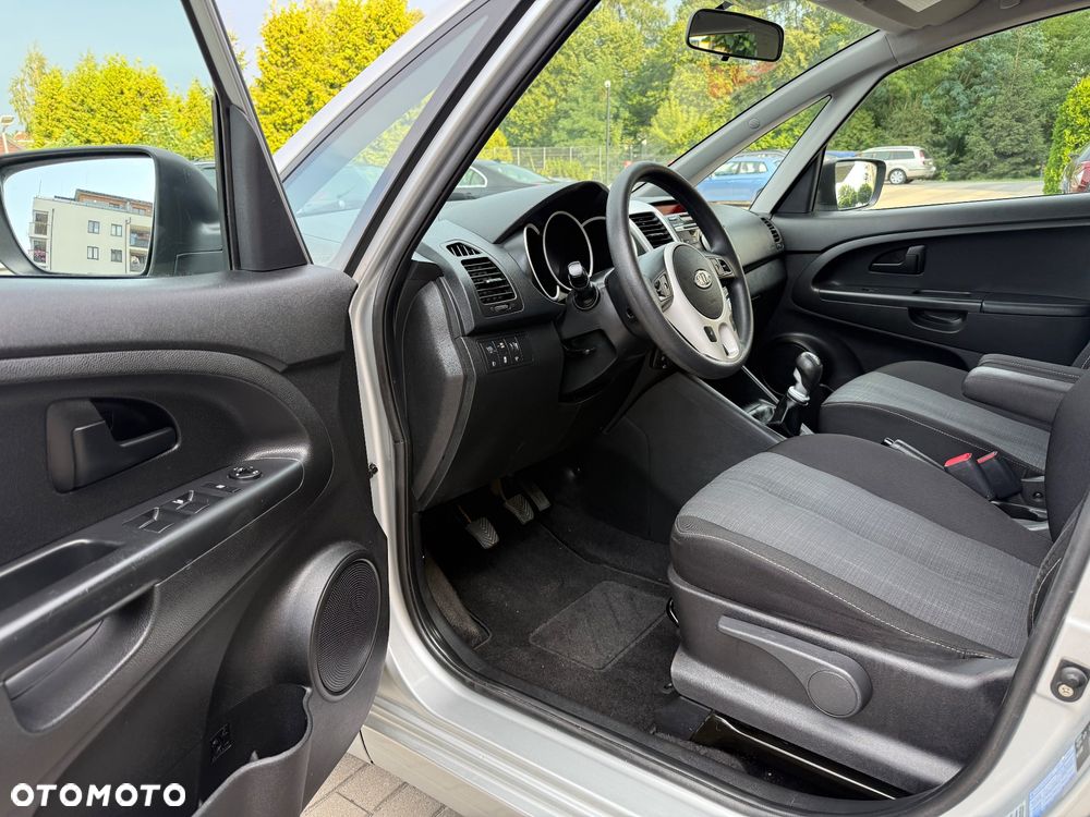 Kia Venga 1.6 CVVT ISG Vision - 18
