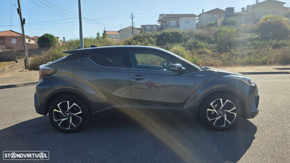 Toyota C-HR 1.8 Hybrid Square Collection - 4
