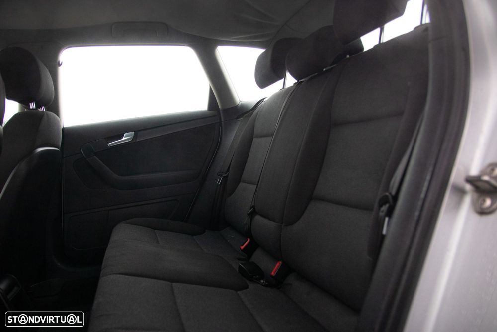 Audi A3 Sportback 1.6 TDI Attraction - 35