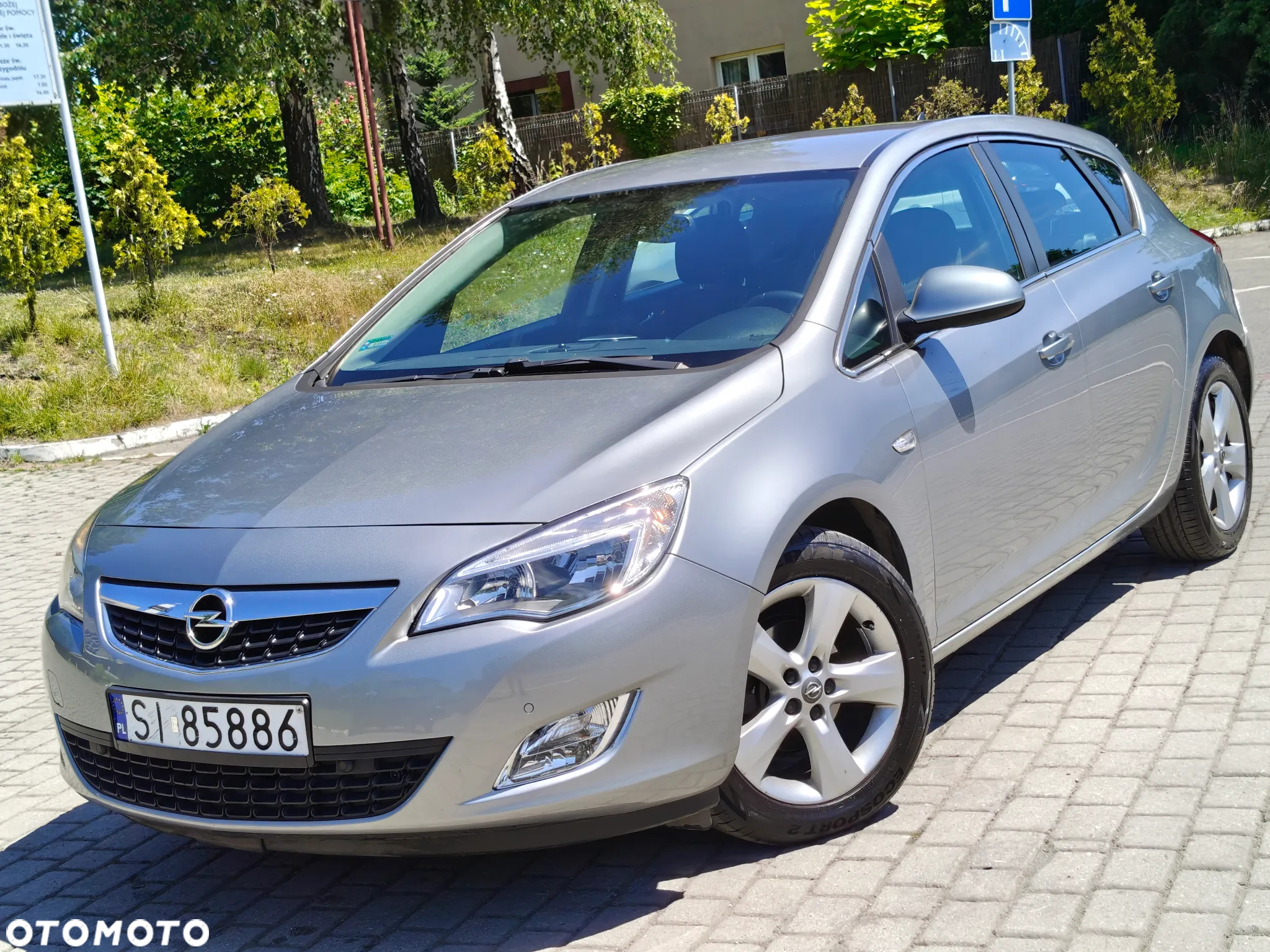 Opel Astra 1.6 Cosmo - 4