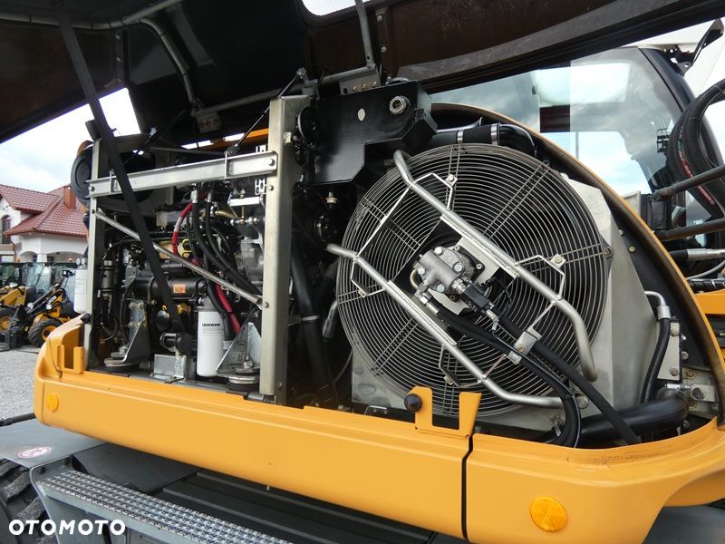Liebherr A910 Compact ze Szwecji / ROTOTILT ZE SZCZYPCAMI / Super Stan / - 24