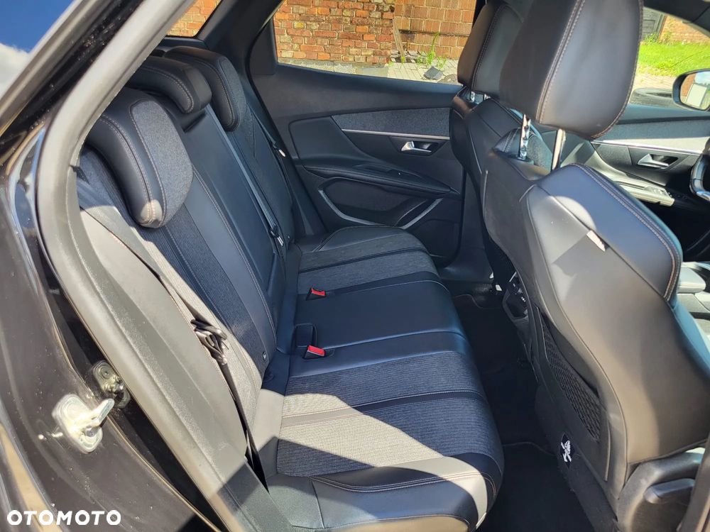 Peugeot 3008 - 18