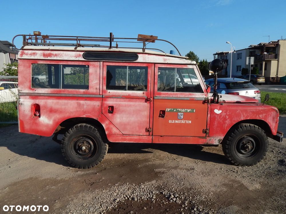 Land Rover Defender - 8