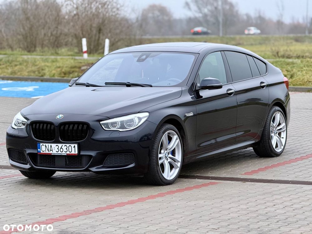 BMW Seria 5 550i Sport-Aut Modern Line - 1