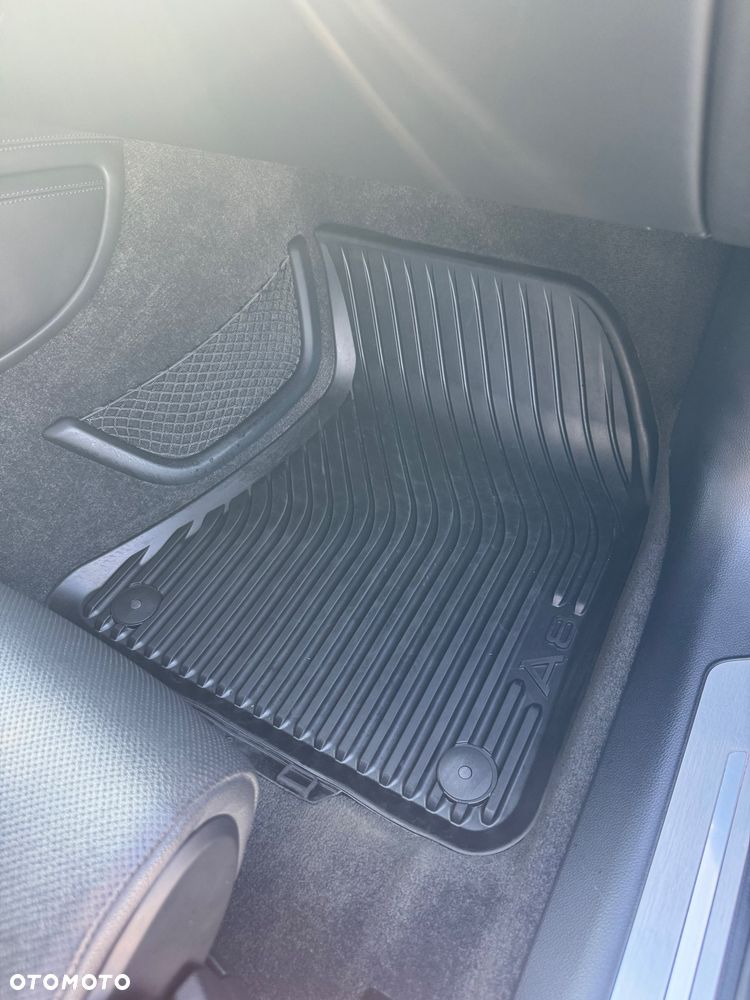 Audi A8 3.0 TFSI L Quattro - 20