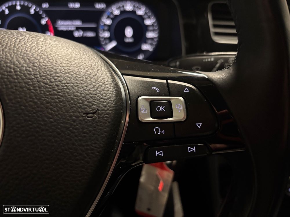 VW Golf Variant 1.0 TSI Confortline DSG - 11