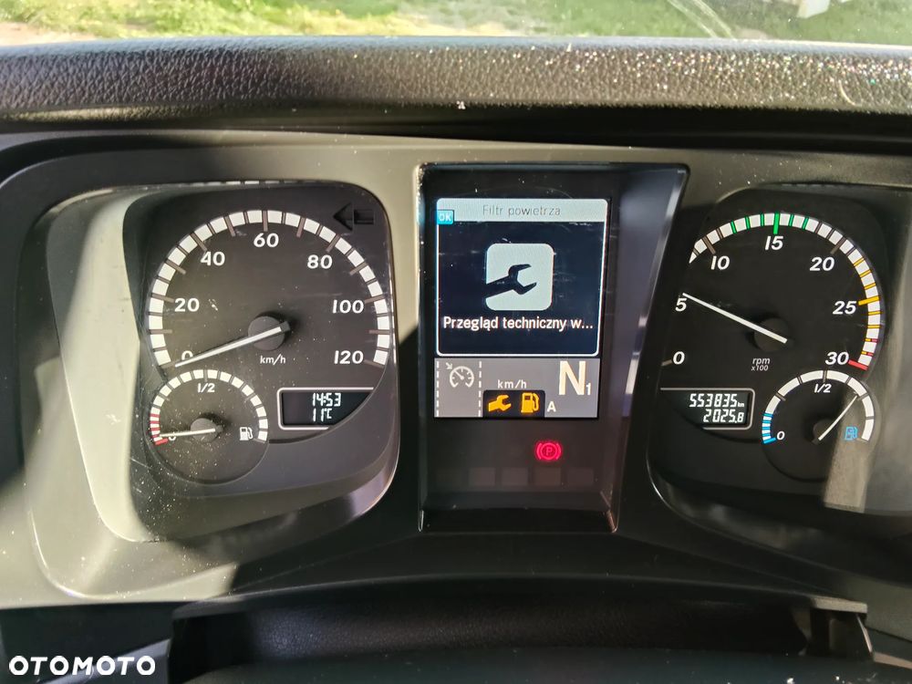 Mercedes-Benz Antos - 25