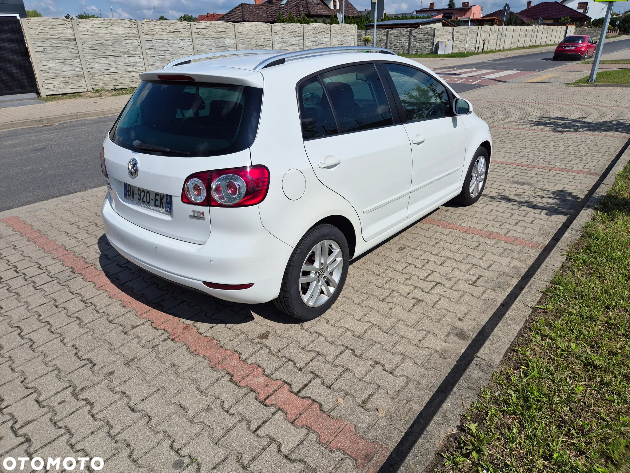 Volkswagen Golf Plus 1.6 TDI Comfortline - 7