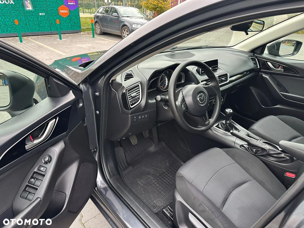 Mazda 3 - 6
