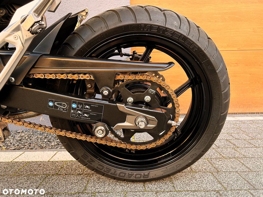 Kawasaki Z - 11