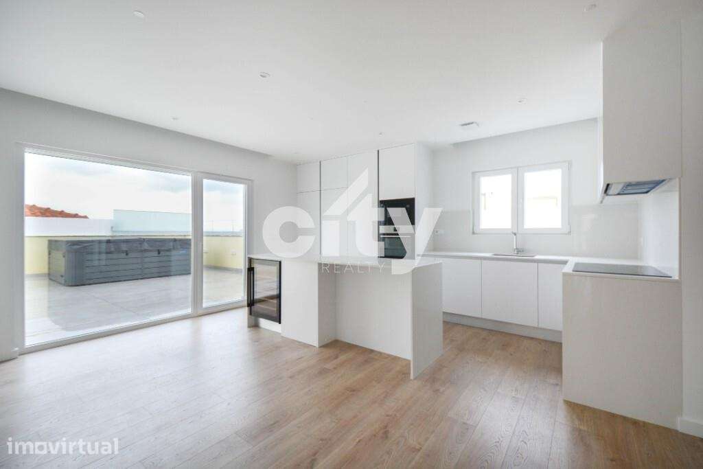 Penthouse T4- Pronto a Habitar com Garagem em Mafra - Grande imagem: 2/30