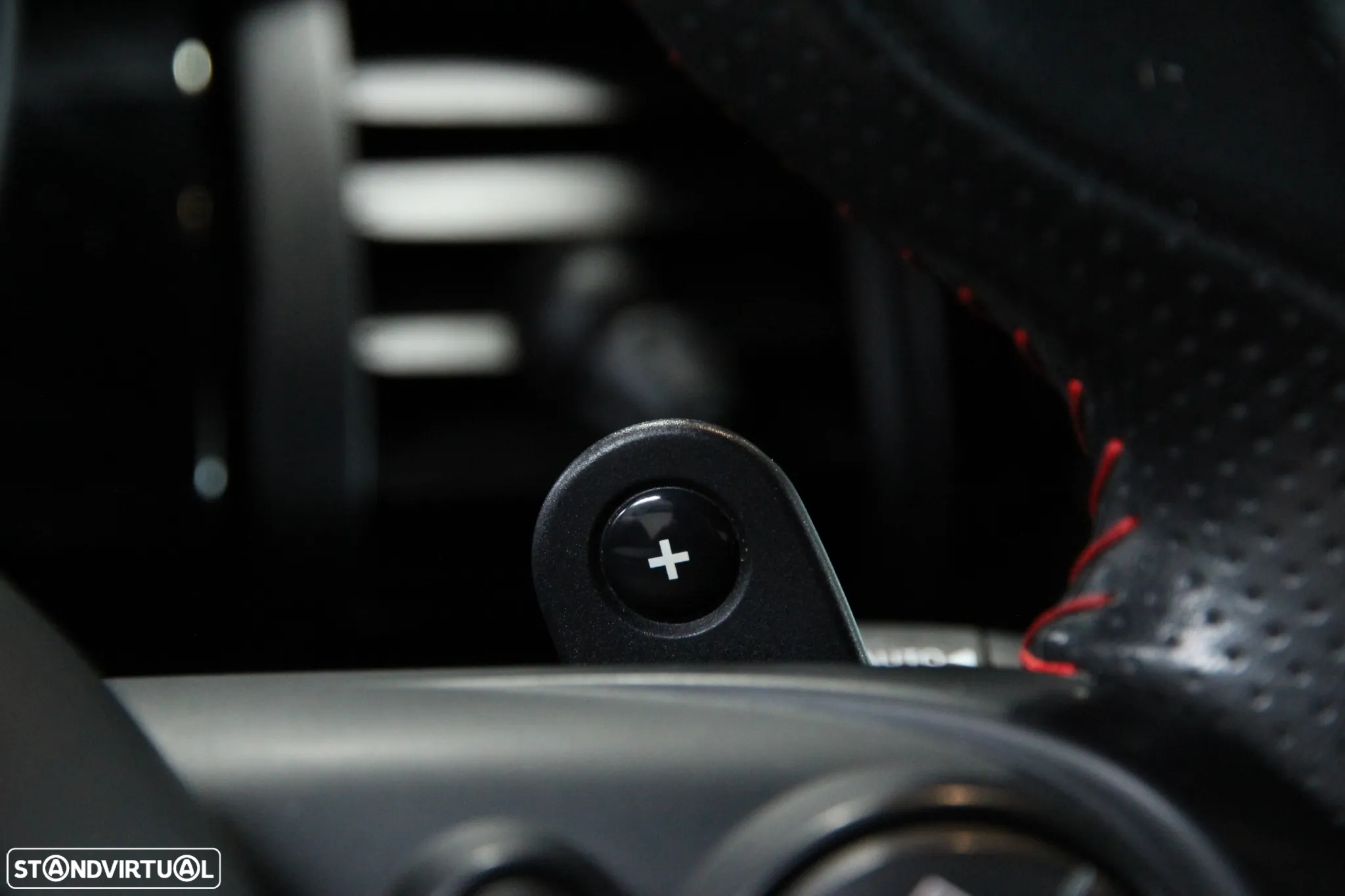 MINI 3 Portas John Cooper Works Auto Desportiva - 23