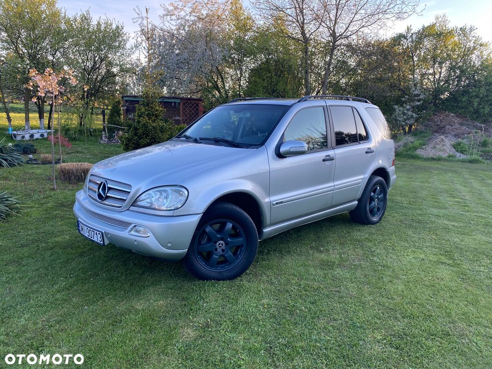 Mercedes-Benz ML - 1