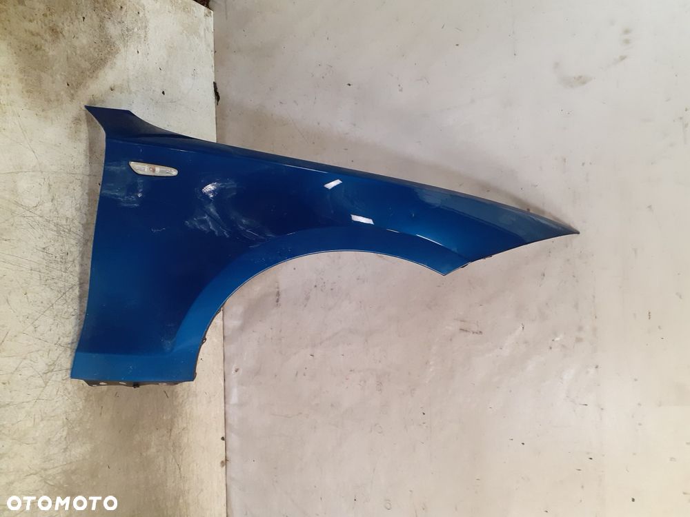 * BŁOTNIK PRZEDNI PRZOD  PRAWY BMW 1 E81 E82 E87 E88 Lemans Blue Met DO MALOWANIA INNE KOLORY !!!! - 1