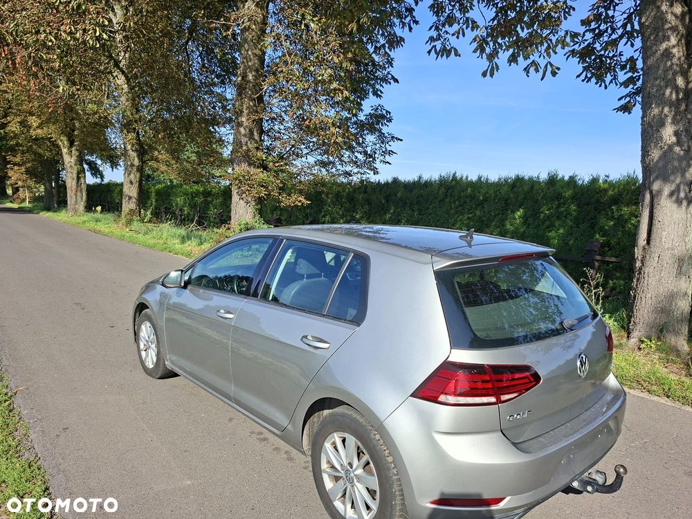 Volkswagen Golf 1.6 TDI (BlueMotion Technology) Comfortline - 6
