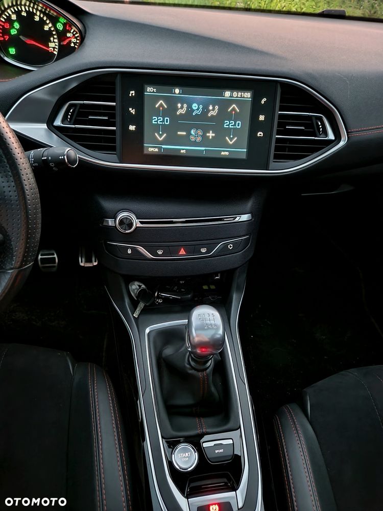 Peugeot 308 - 5