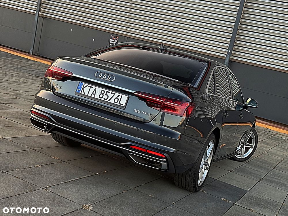 Audi A4 Limousine - 31