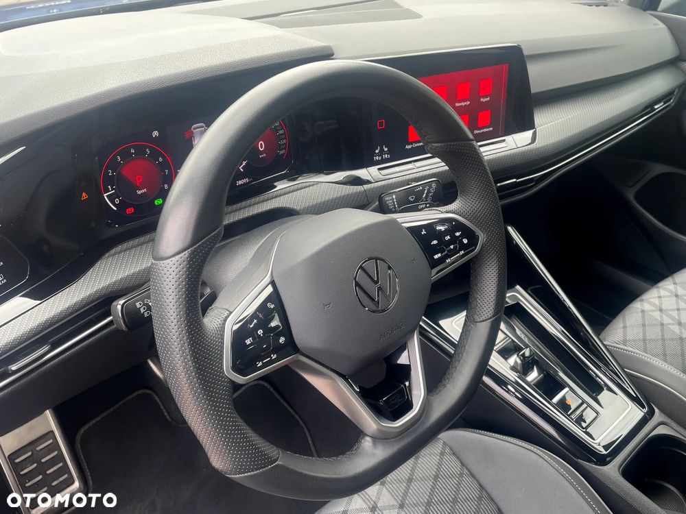 Volkswagen Golf 1.5 eTSI EVO Style DSG - 12