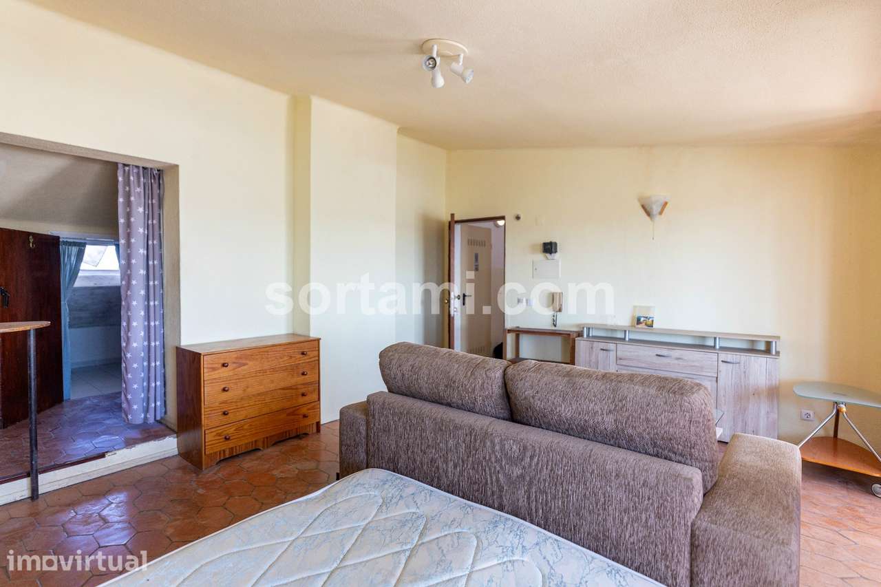 Apartamento T0 Venda em Quarteira,Loulé - Grande imagem: 4/17