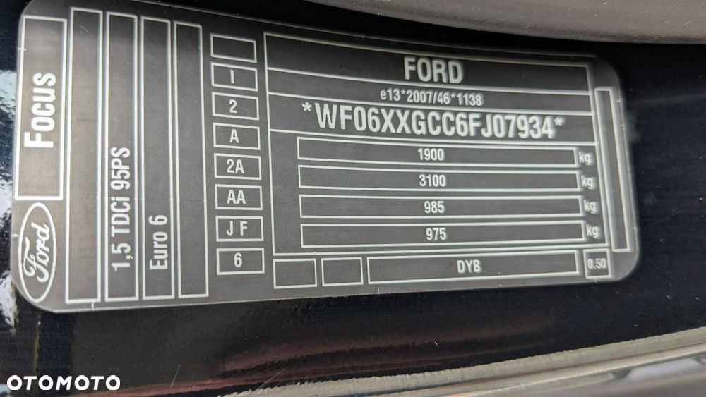 Ford Focus - 24
