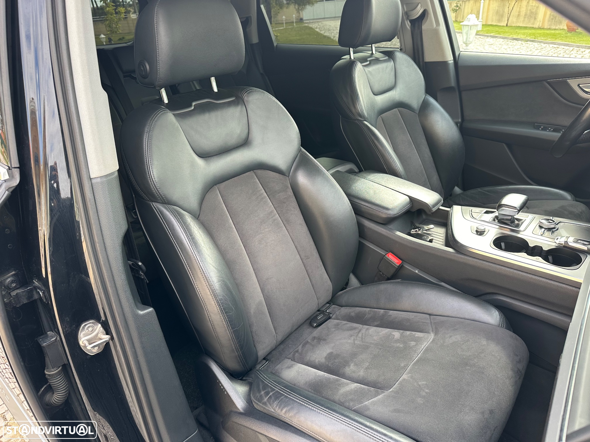Audi Q7 3.0 TDI E-tron quattro Tiptronic - 27