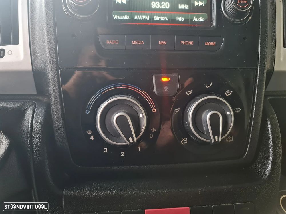 Fiat DUCATO 2.0 M-JET L1H1 * Câmera/ Ac / Gps / IVA dedutível - 29