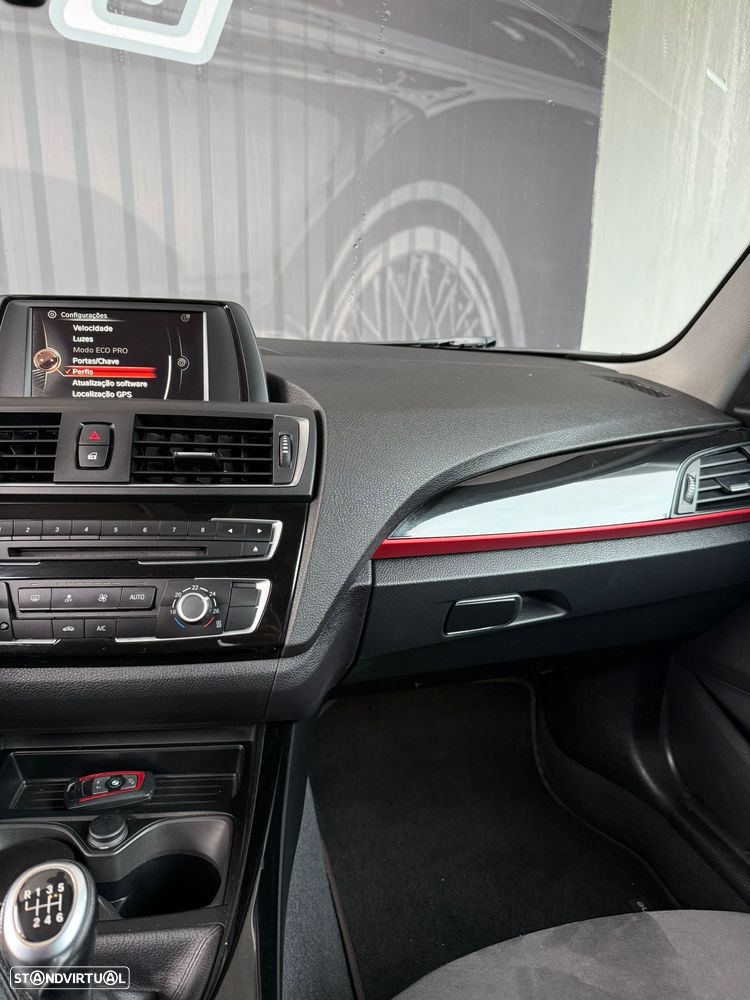 BMW 116 i Sport Line - 17