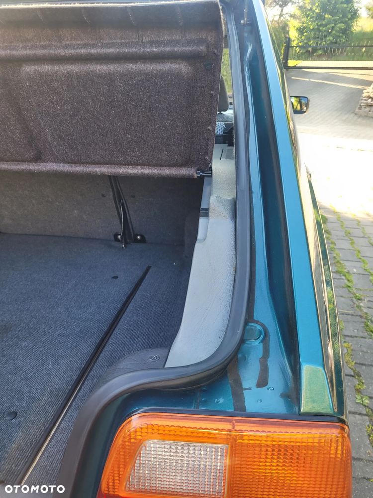 Polonez Caro - 18