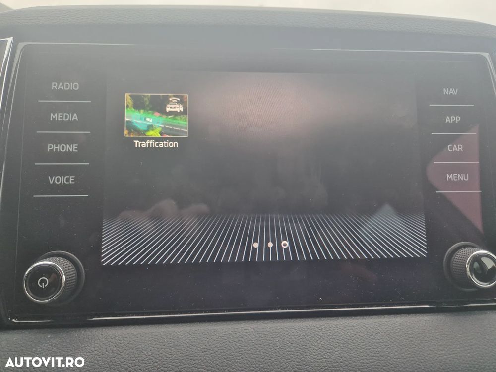 Skoda Karoq 1.5 TSI DSG Selection - 18